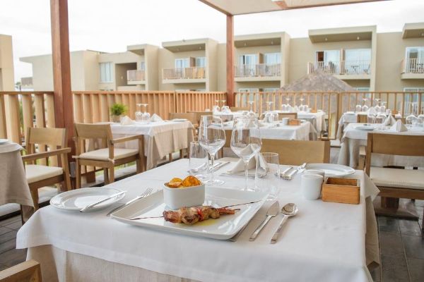 Hotel Oasis Salinas Sea (Prainha)